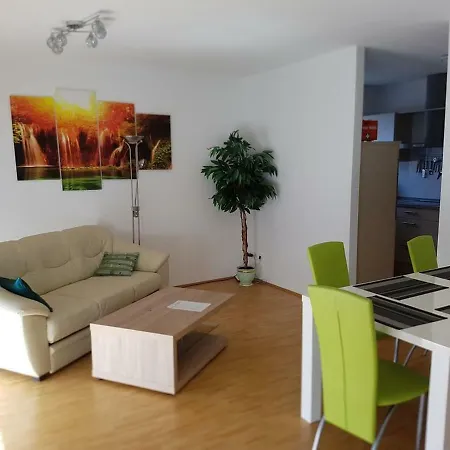 Shapi Aparts Munich